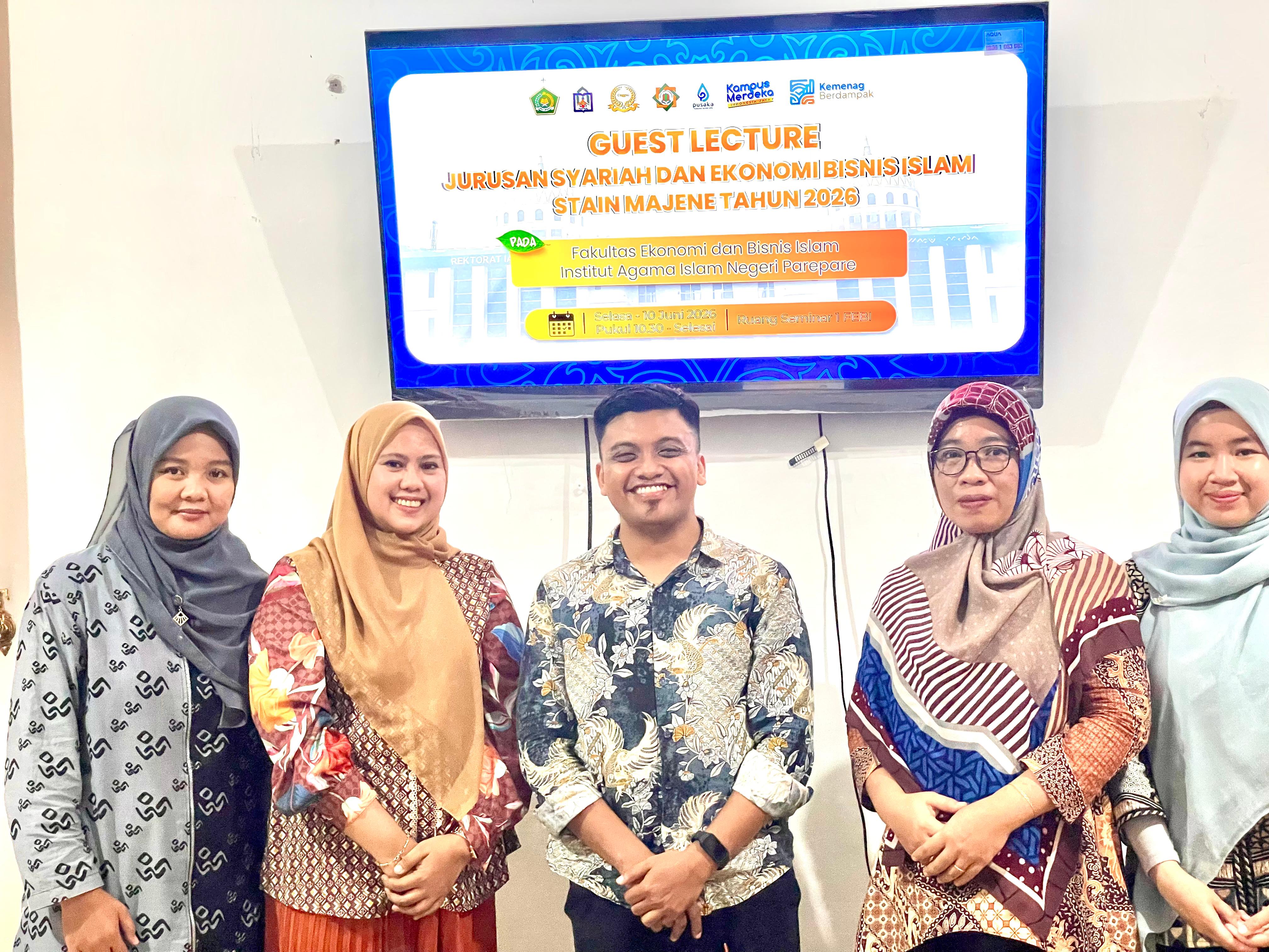 Dua Kampus, Satu Visi: Guest Lecture FEBI IAIN Parepare Hadirkan Narasumber dari STAIN Majene